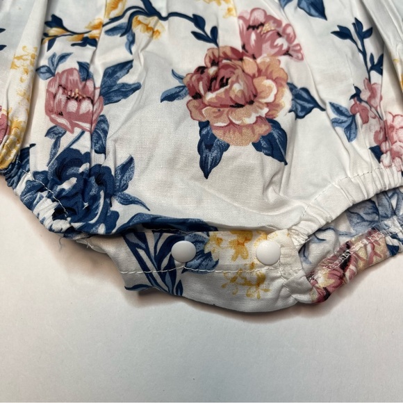 Baby Girl Floral Romper Jumpsuit with Ties and Snaps Size 3 - 6 M.  New! - Picture 5 of 9